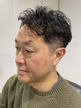 40代50代男性髪型大人の刈り上げパーマスタイル L ドルクス 日本橋 Dorcus のヘアカタログ ホットペッパービューティー