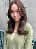 くびれスタイル　韓国ヘア　流れるバング