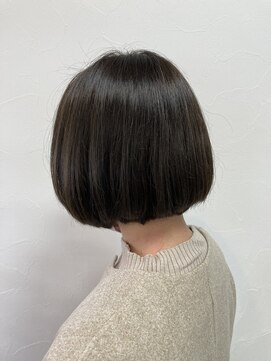 ジールヤマグチ 朝霧駅前店 【マリーン・ボブ】【白髪ぼかし】