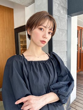 ルービック 京橋(Rubik's) 耳掛け簡単スタイリング/大人ショートボブ