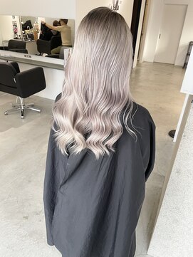 キング 高槻(K!ng) 【高槻/茨木】　ブリーチ　カラー