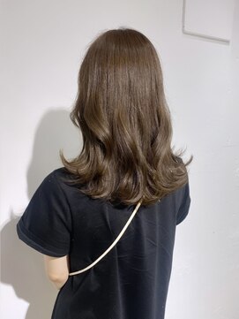 へアメイクワンプラス 四日市(HAIR MAKE ONEplus) 赤みが苦手な方に人気！オリーブベージュ/透明感カラー髪質改善