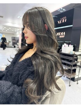 ジーナ 名駅(XENA.) 《xena/石塚》色気のある似合わせレイヤー☆オリーブベージュ