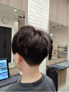 トリコ 柏(tricot) ツーブロマッシュ