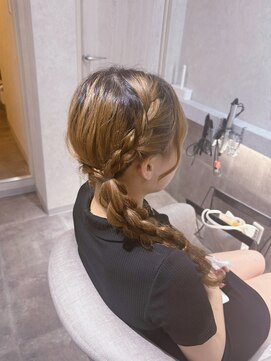 ヘア サロン クラン 東心斎橋店(hair salon clan) サイド編みおろし