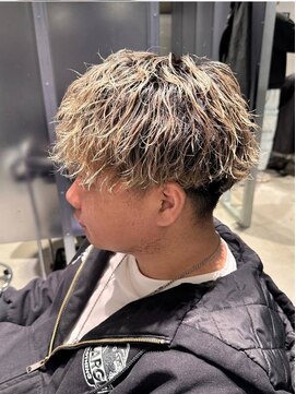 レグノバイグランツ 天神大名店(REGNO by GLANZ) カットツイストスパイラルパーマ/メンズパーマ/天神/大名/眉毛