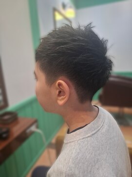 ロマン バイ ルームス(浪漫 by ROOMS) さわやか刈り上げのキッズカット【浪漫byROOMS小西】