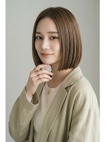 スリーエー(THREE A) 透明感ヘーゼルベージュ×タッセルボブ