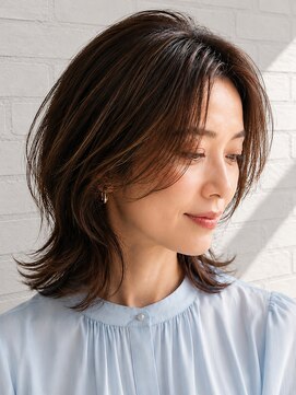 オラ ボーテ(Aura Beaute) くびれ レイヤー 白髪ぼかしハイライト トステアカラー