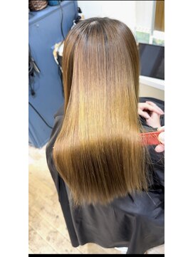 キリン バイ ボクノ(KILIN by bokuno) RYU推し♪ ブリーチ履歴に艶々な髪質改善矯正