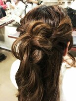 ヘアメイク アンク&nbsp;ハーフアップアレンジ