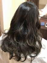 キー(kｅｙ)&nbsp;立体ダークアッシュ