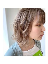 フィエル(fielu)&nbsp;マットベージュ×ブリーチ×【ISAO】