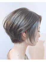 ルシア 東三国店(hair and make lucia)&nbsp;インナーカラーボブ