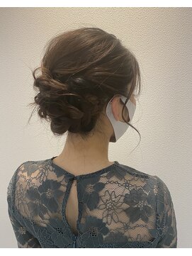 ロズ パーティーヘアアレンジ