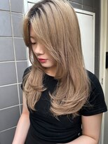 シェノン バイ アランスミシー 表参道(CHAINON by Alan smithee)&nbsp;大人かわいい　韓国レイヤーカット