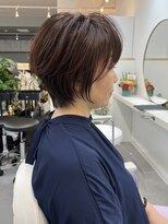 アルトル 池袋(altru)&nbsp;大人かわいい束感のあるショートボブ耳かけ