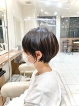 アッシュ 清瀬店(Ash) 30代40代50代「コンパクト丸みショート」Ash清瀬店