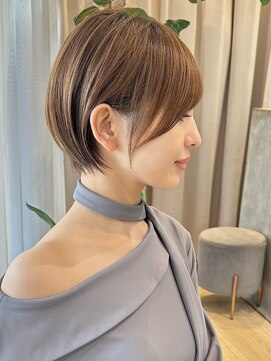 カルナ バイ エルモ(calna by ELMO) calna京橋　ショートボブ/丸みショート