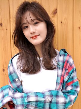 【buZon高田馬場】くびれセミディゆるふわカールオリーブグレー