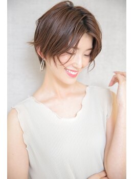 ステラ ヘア モード(Stella hair mode)の写真/ナノ化された超高濃度の水素を使用◎白髪やうねり毛等の老化現象に対する予防として圧倒的な効果を発揮！