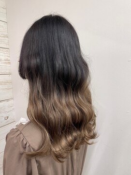 ベルクープス 天王寺店(Belle Coupes) 【BelleCoupes】ブラック×ミルクティーベージュ グラデーション