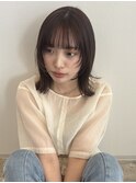 ブラウンベージュ