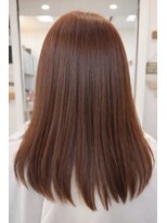 美容室ファンタジー&nbsp;柔らか質感ミディアムローレイヤー