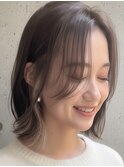 ミディアム 外ハネ イヤリングカラー シャンパンベージュ