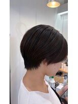 ユニ バイ マグ 長野店(Uni.by Mag) 20代30代40代ストレート小顔補正立体カット