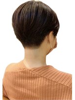 ベルポ(Bellpo)&nbsp;大人女子のやりすぎない刈り上げショート