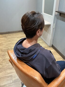 クロデザイン(KURO DESIGN) 耳かけショート