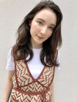 シュリット(schritt) 前髪なし柔らかウェーブミディアム　渋谷　schritt mutsuki