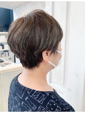 キャアリー(Caary) 福山市美容室Caary人気 ベリーショート グレージュ×ハイライト