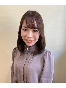 ラテ 上尾(Latte) 秋のおすすめヘアカラー　アンバーベージュ