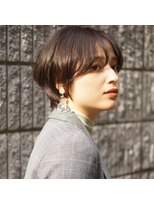 アトリエ フェム(atelier.fem)&nbsp;流しバングのショートマッシュ