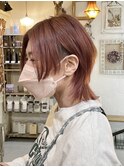ピンクカラーなハンサムウルフ