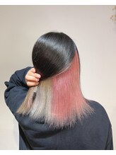 【鮮やかなピンク・シルバーインナーカラー】学校や職場で目立ちたくないけどオシャレがしたい方に必見！