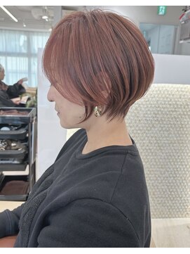 アンド ストーリーズ(&STORIES) 前下がりショート/絶壁解消/30代/40代【橋本】