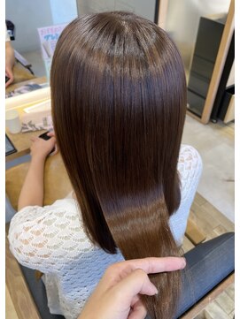 ポート 蕨(PORT) うる艶ストレート【 千田 理紗 】