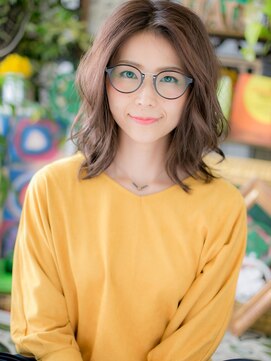 カバーヘア ブリス 大宮西口(COVER HAIR bliss) 大人可愛い小顔センターパートシャギーボブh3大宮20代30代40代