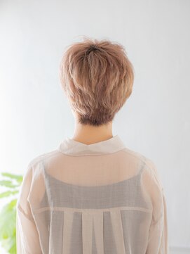 フローラビューティーヘアー(Flora Beauty Hair) ショートスタイル/20代/30代/40代/50代/岡山/表町
