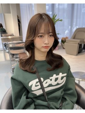 ベル(BEL) 【韓国風】20代、30代◎薄め前髪流れる顔まわりカットシースルー