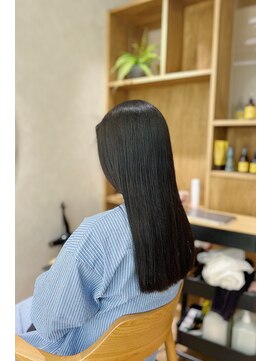 カフネ(CAFUNE) ロングワンレングス