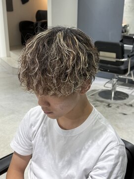 ハイプ(HYPE) 波巻き/メッシュ/学割/白髪染め/縮毛矯正/韓国