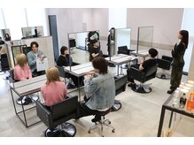 男性の利用は可能ですか？【立川/立川駅/ダブルカラー/ケアブリーチ/髪質改善/イルミナ/TOKIO/ショート】