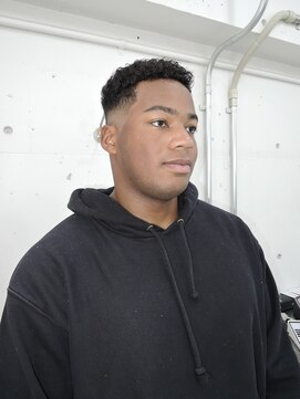 ウェルネス(Wellness) スキンフェード