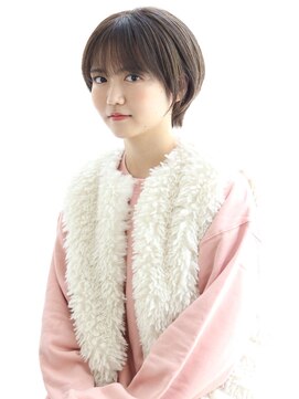 シロフ シブヤ(shirof shibuya) 【20代30代40代】ナチュラルくびれショート／イルミナカラー