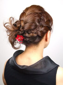 ヘアーサロン ジュピター(HAIR SALON Jupiter) 編みこみアップスタイル