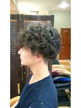 ティーダ(Tida) 綾〇剛さん風パーマ